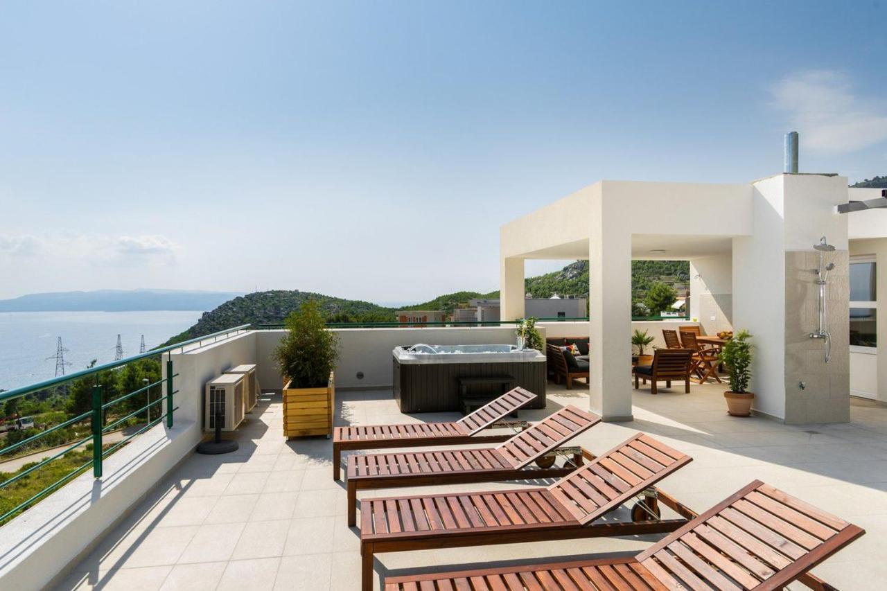 Lux Apartment Sandra Makarska Buitenkant foto