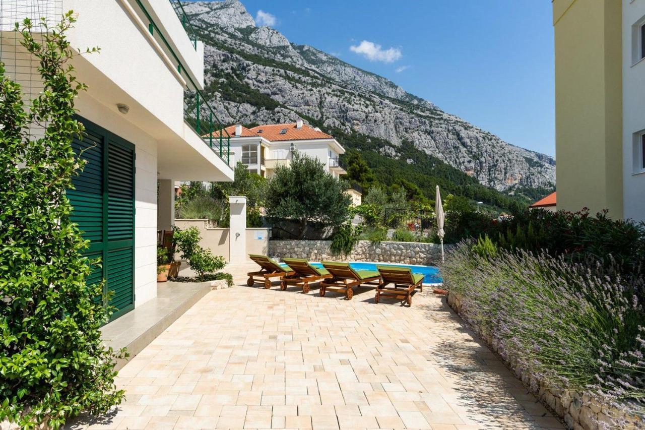Lux Apartment Sandra Makarska Buitenkant foto